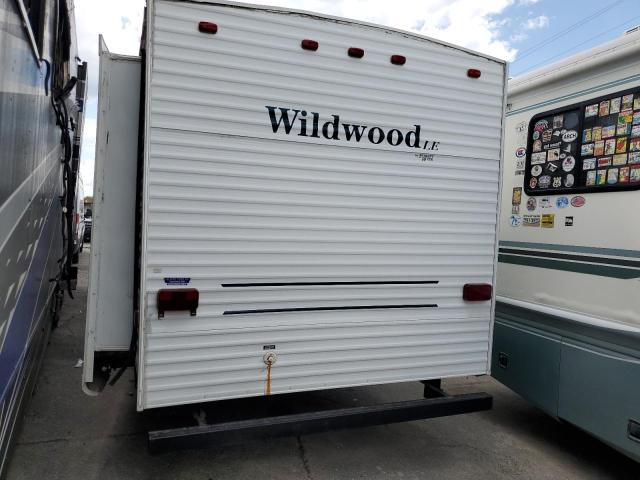 4X4TWDF276A238792 - 2006 WILD LITE WHITE photo 3