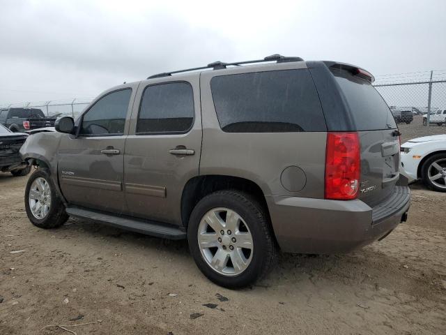 1GKS1AE06BR250544 - 2011 GMC YUKON SLE GRAY photo 2