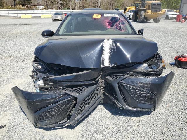 4T1G11AK3PU102327 - 2023 TOYOTA CAMRY SE NIGHT SHADE BLACK photo 5