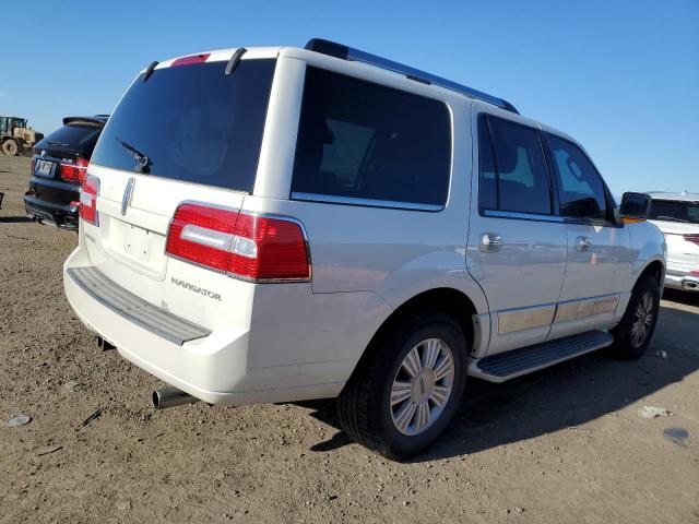 5LMFU28548LJ19246 - 2008 LINCOLN NAVIGATOR თეთრი ფოტო 3