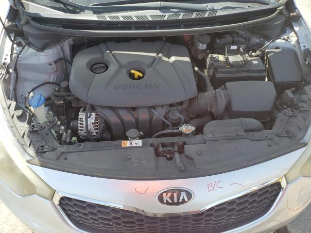 KNAFK4A69E5183372 - 2014 KIA FORTE LX SILVER photo 11