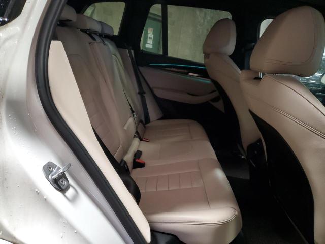5UXTS3C59J0Y99537 - 2018 BMW X3 XDRIVEM40I თეთრი ფოტო 11