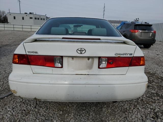 4T1BG22K51U815721 - 2001 TOYOTA CAMRY CE WHITE photo 6