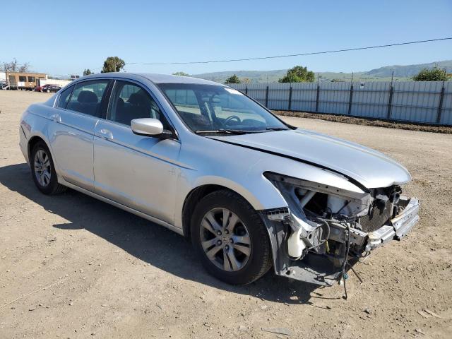 1HGCP2F42BA076686 - 2011 HONDA ACCORD LXP SILVER photo 4