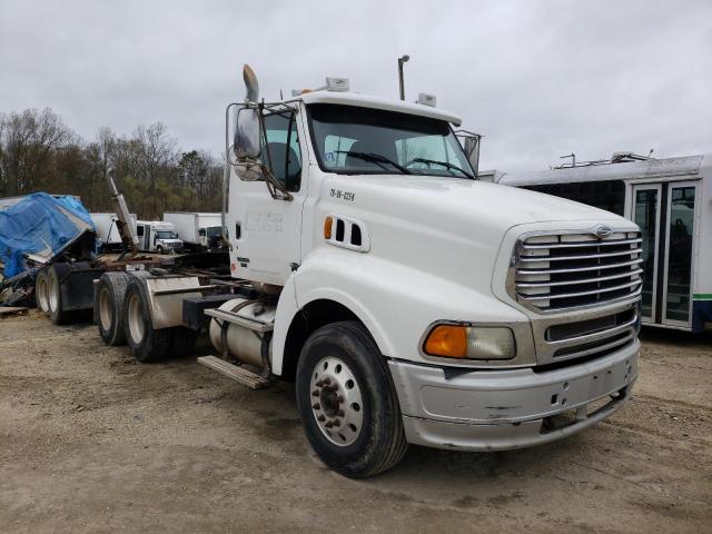 2FWJA3CV96AV16557 - 2006 STERLING TRUCK AT 9500 WHITE photo 1