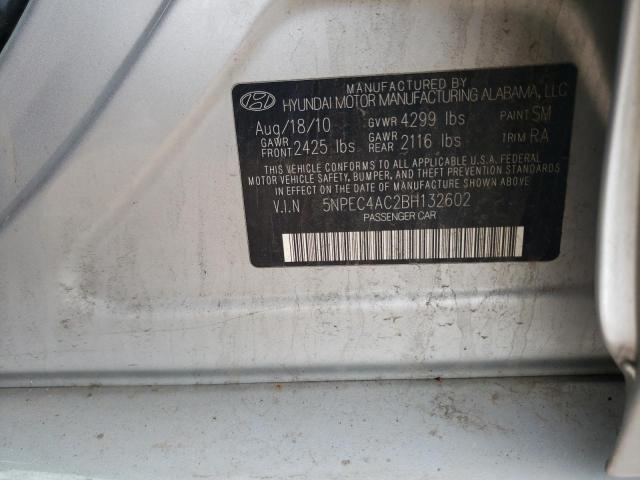 5NPEC4AC2BH132602 - 2011 HYUNDAI SONATA SE SILVER photo 12