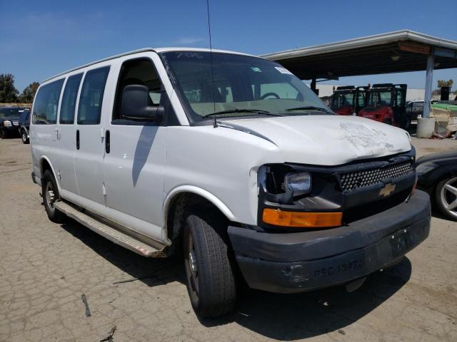 1GBZGTCB5C1128769 - 2012 CHEVROLET EXPRESS WHITE photo 4