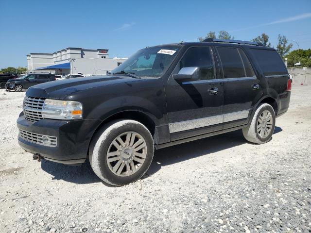 5LMJJ2H58EEL05536 - 2014 LINCOLN NAVIGATOR 黑色 照片 1