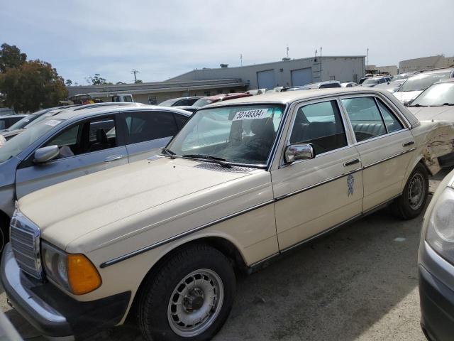 WDBAB33A2CB004305 - 1982 MERCEDES-BENZ 300 DT YELLOW photo 1