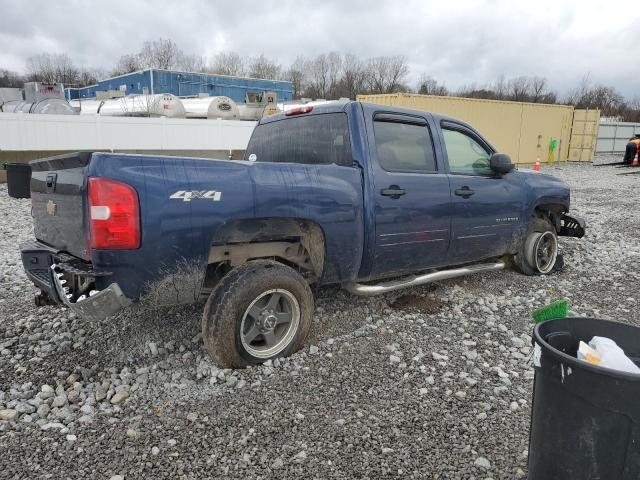 3GCPKSE33BG104388 - 2011 CHEVROLET SILVERADO K1500 LT BLUE photo 3