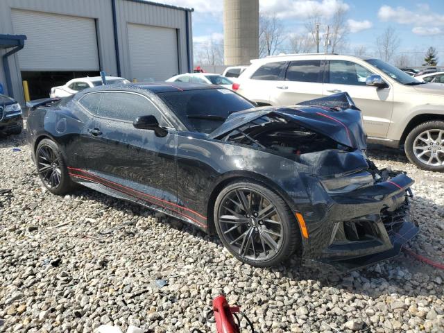 1G1FK1R61J0152283 - 2018 CHEVROLET CAMARO ZL1 黑色 照片 4