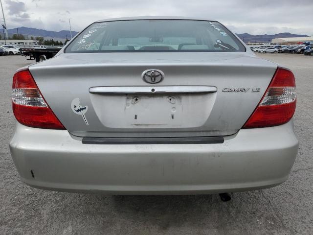 4T1BE32K92U040806 - 2002 TOYOTA CAMRY LE SILVER photo 6