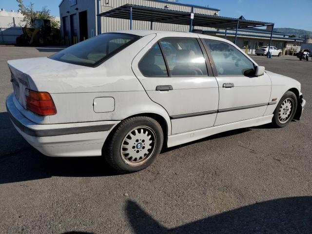 4USCD2324TLB30938 - 1996 BMW 328 I AUTOMATIC WHITE photo 3