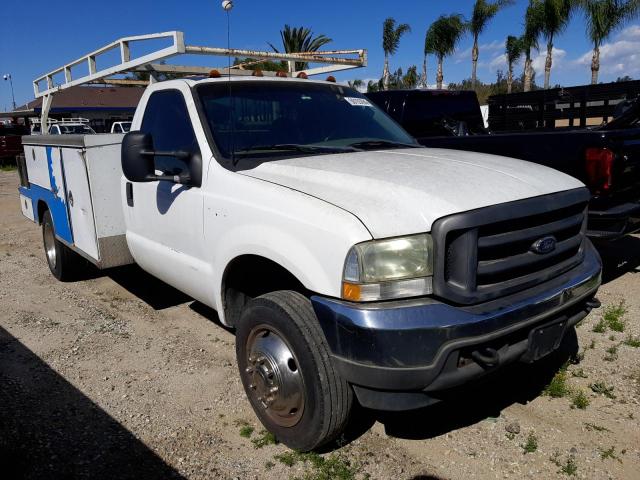 1FDXF46FX2EC20473 - 2002 FORD F450 SUPER DUTY WHITE photo 4