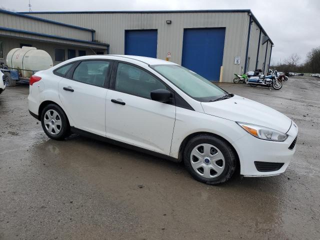 1FADP3E26JL215719 - 2018 FORD FOCUS S WHITE photo 4