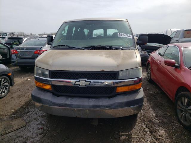 1GAHG39U261187470 - 2006 CHEVROLET EXPRESS G3 TAN photo 5