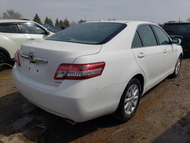 4T4BF3EK4BR100425 - 2011 TOYOTA CAMRY BASE WHITE photo 3