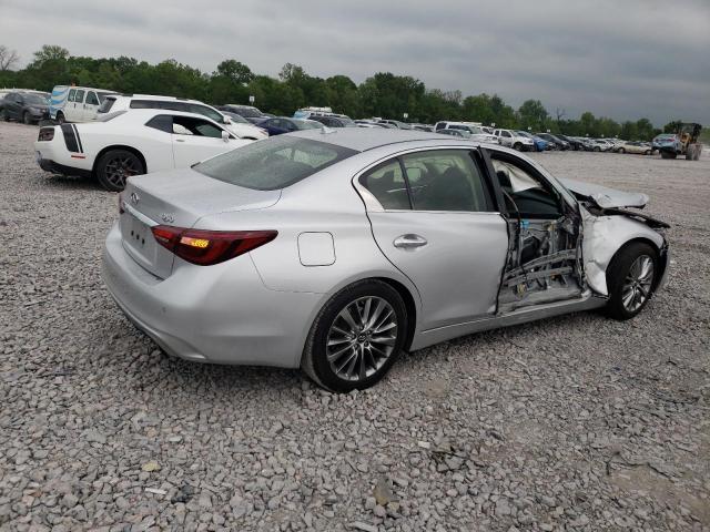 JN1EV7AP5JM350846 - 2018 INFINITI Q50 LUXE SILVER photo 3