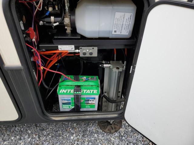 4YDF33227KE780891 - 2019 ALPI 5TH WHEEL CREAM photo 9