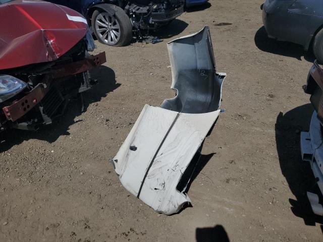 2G4WB55K621218670 - 2002 BUICK REGAL LS 白色 照片 12