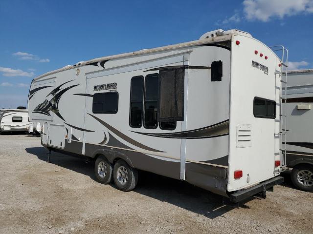 4YDF29524D4730718 - 2013 KEYSTONE TRAILER WHITE photo 3