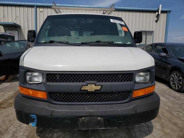 1GCWGGFA2E1166164 - 2014 CHEVROLET EXPRESS G2 WHITE photo 5