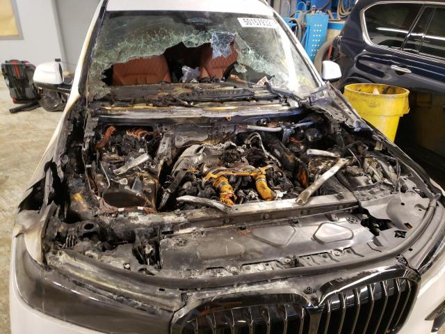 5UXCX6C05N9K31050 - 2022 BMW X7 M50I WHITE photo 9