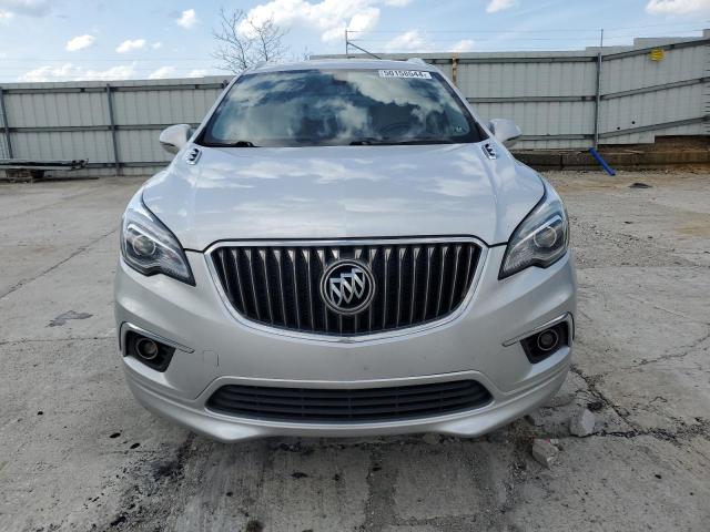LRBFX2SA0JD003481 - 2018 BUICK ENVISION ESSENCE SILVER photo 5