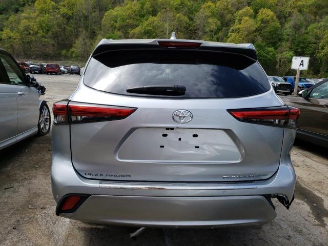 5TDFZRBH0MS115725 - 2021 TOYOTA HIGHLANDER PLATINUM SILVER photo 6