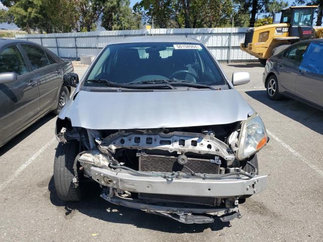 JTDBT923571126919 - 2007 TOYOTA YARIS GRAY photo 5