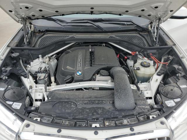 5UXKR2C54J0X08625 - 2018 BMW X5 SDRIVE35I WHITE photo 11