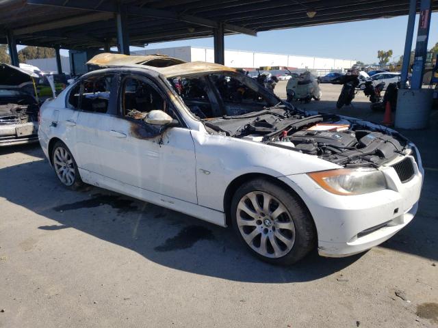 WBAVB73537KY60163 - 2007 BMW 335 I WHITE photo 4