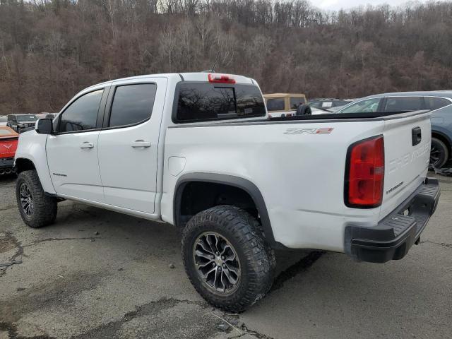 1GCGTEEN2N1213847 - 2022 CHEVROLET COLORADO ZR2 WHITE photo 2