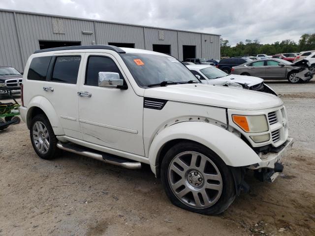 1D8GT58658W184082 - 2008 DODGE NITRO R/T WHITE photo 4