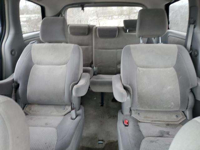 5TDKK4CC3AS311579 - 2010 TOYOTA SIENNA CE SILVER photo 10