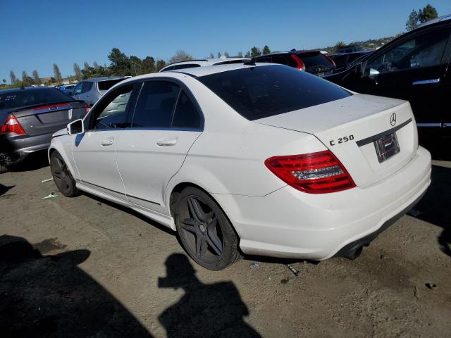 WDDGF4HB3DA791558 - 2013 MERCEDES-BENZ C 250 WHITE photo 2