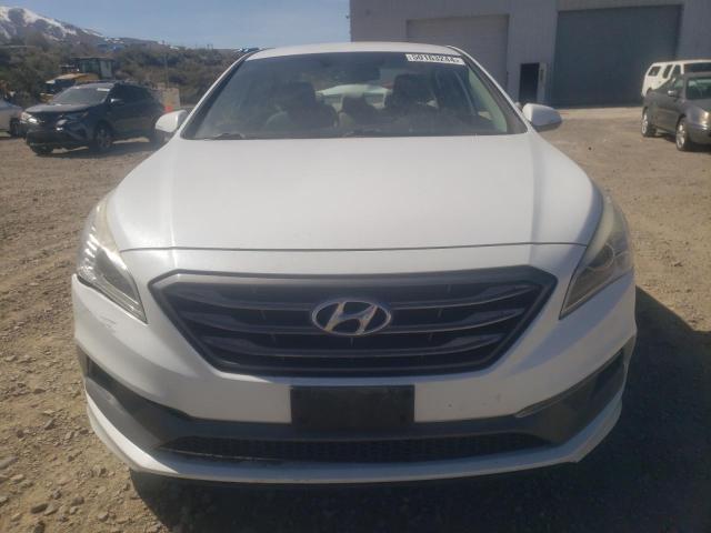 5NPE34AF9FH049670 - 2015 HYUNDAI SONATA SPORT WHITE photo 5