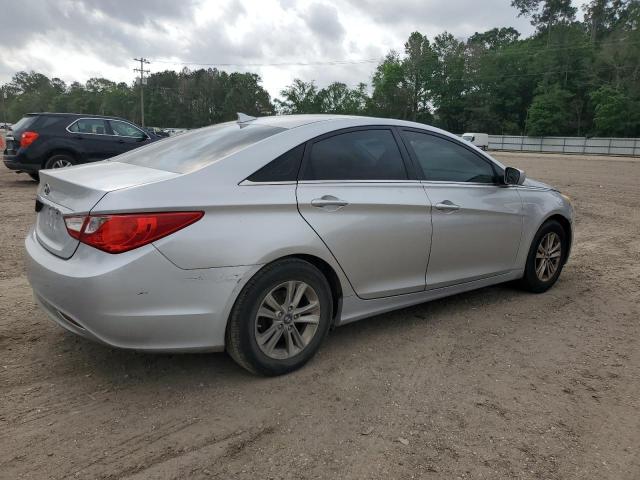 5NPEB4AC8DH766857 - 2013 HYUNDAI SONATA GLS SILVER photo 3