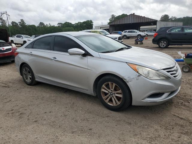 5NPEB4AC8DH766857 - 2013 HYUNDAI SONATA GLS SILVER photo 4