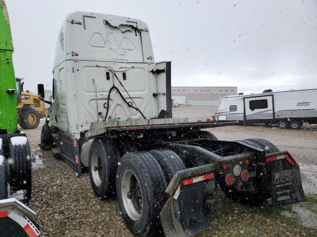 3AKJHHDR3JSJX7417 - 2018 FREIGHTLINER CASCADIA 1 WHITE photo 3