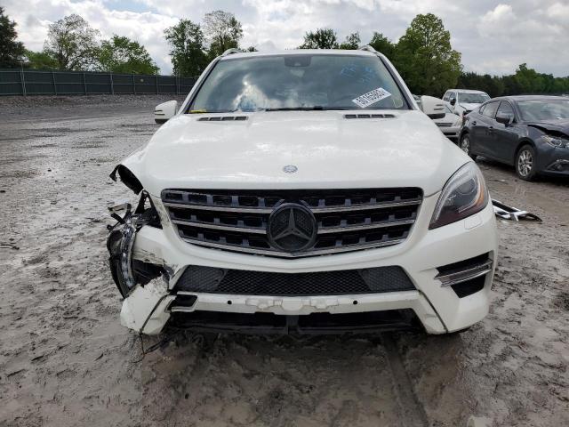 4JGDA7DB5DA188528 - 2013 MERCEDES-BENZ ML 550 4MATIC WHITE photo 5