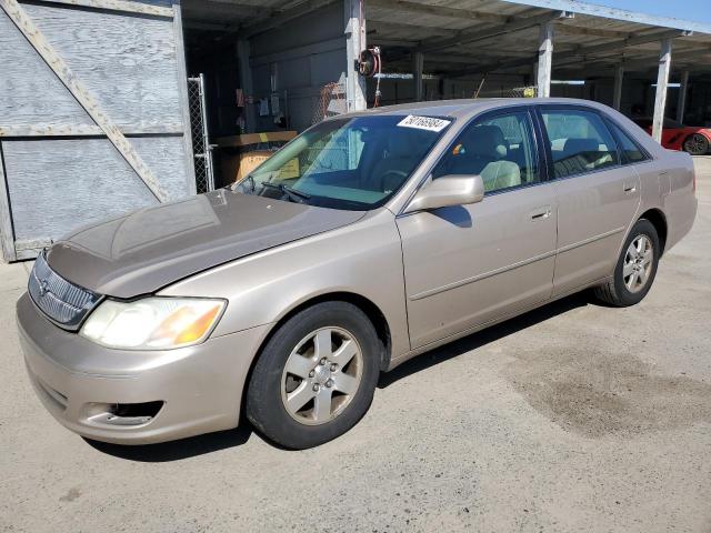 4T1BF28B72U245166 - 2002 TOYOTA AVALON XL GOLD photo 1