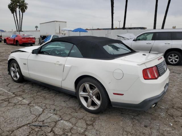 1ZVBP8FF5B5154933 - 2011 FORD MUSTANG GT WHITE photo 2