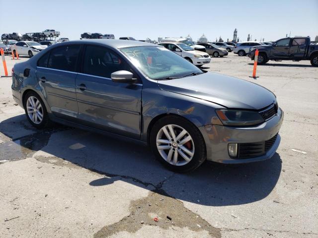 3VW4S7AJ6EM352867 - 2014 VOLKSWAGEN JETTA GLI GRAY photo 4