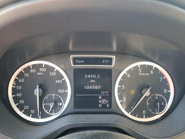 SJKCH5CR0HA034634 - 2017 INFINITI QX30 BASE WHITE photo 9