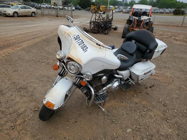 1HD1FC4168Y652530 - 2008 HARLEY-DAVIDSON FLHTCUI 白色 照片 2