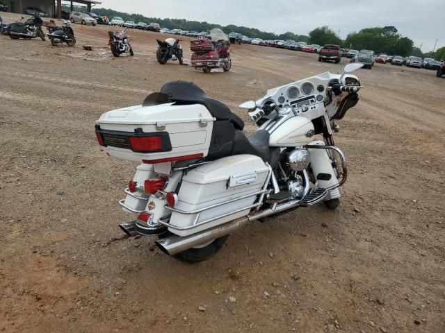 1HD1FC4168Y652530 - 2008 HARLEY-DAVIDSON FLHTCUI 白色 照片 4