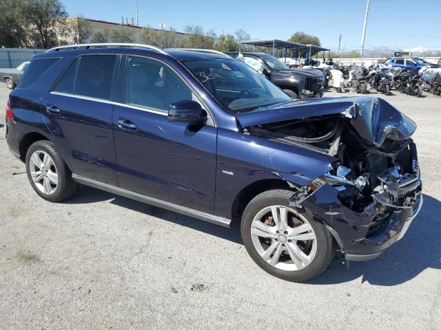 4JGDA5HBXCA033146 - 2012 MERCEDES-BENZ ML 350 4MATIC BLACK photo 4