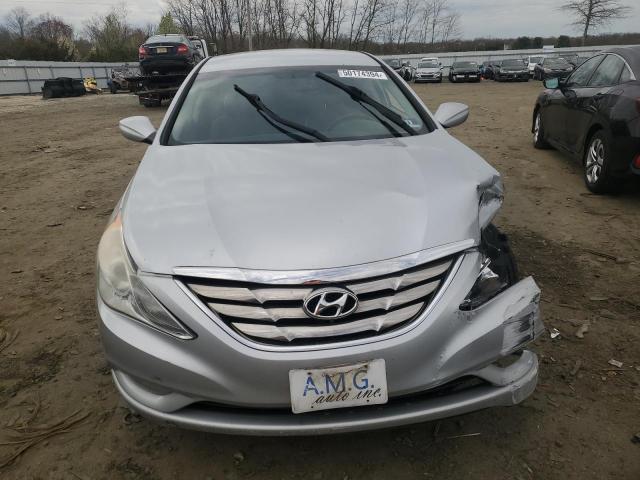 5NPEC4AC8DH515821 - 2013 HYUNDAI SONATA SE SILVER photo 5