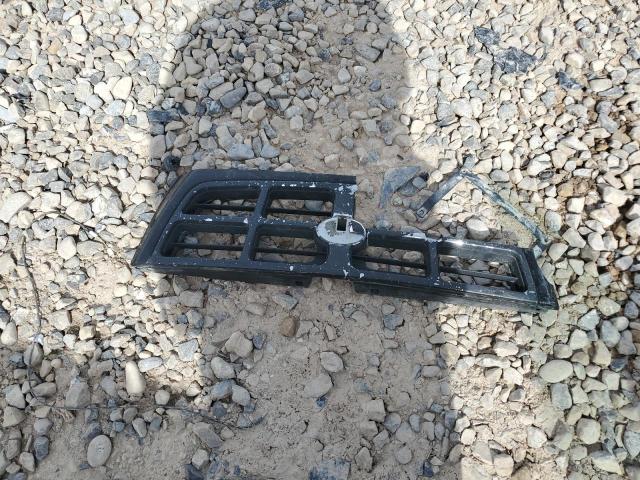 JF1SF6552XH728855 - 1999 SUBARU FORESTER S შავი ფოტო 12